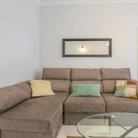 Riverwalk - Puente Triana Apartment Seville